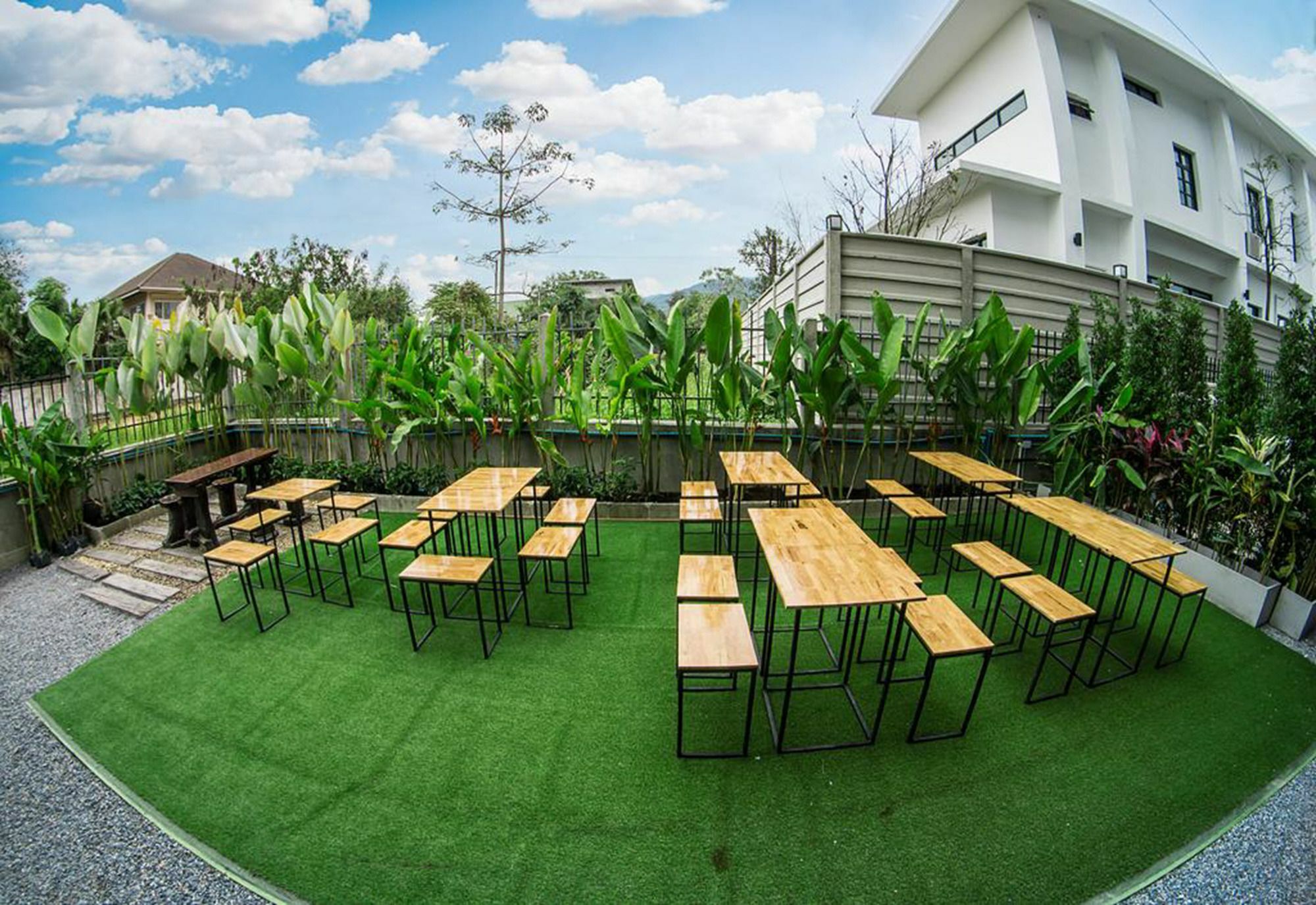 Km Hotel Chiang Mai Exterior foto