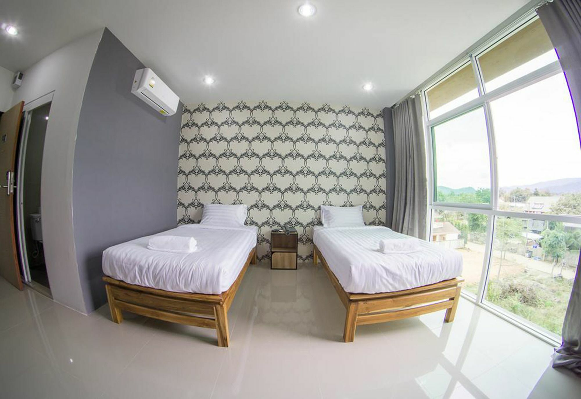 Km Hotel Chiang Mai Exterior foto