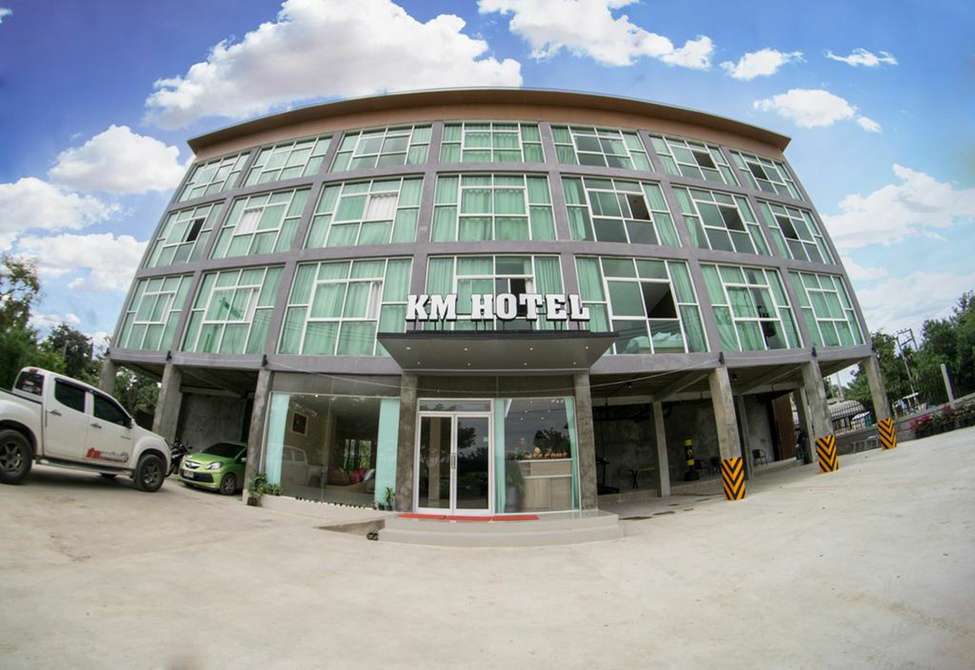 Km Hotel Chiang Mai Exterior foto